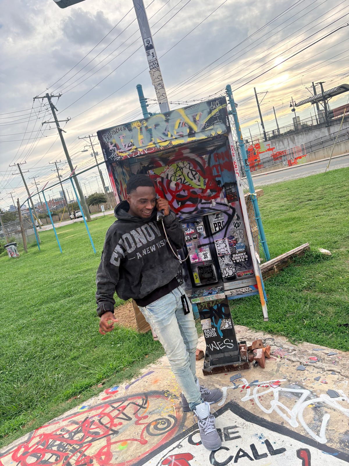 A NEW VISION HOODIE - BLACK